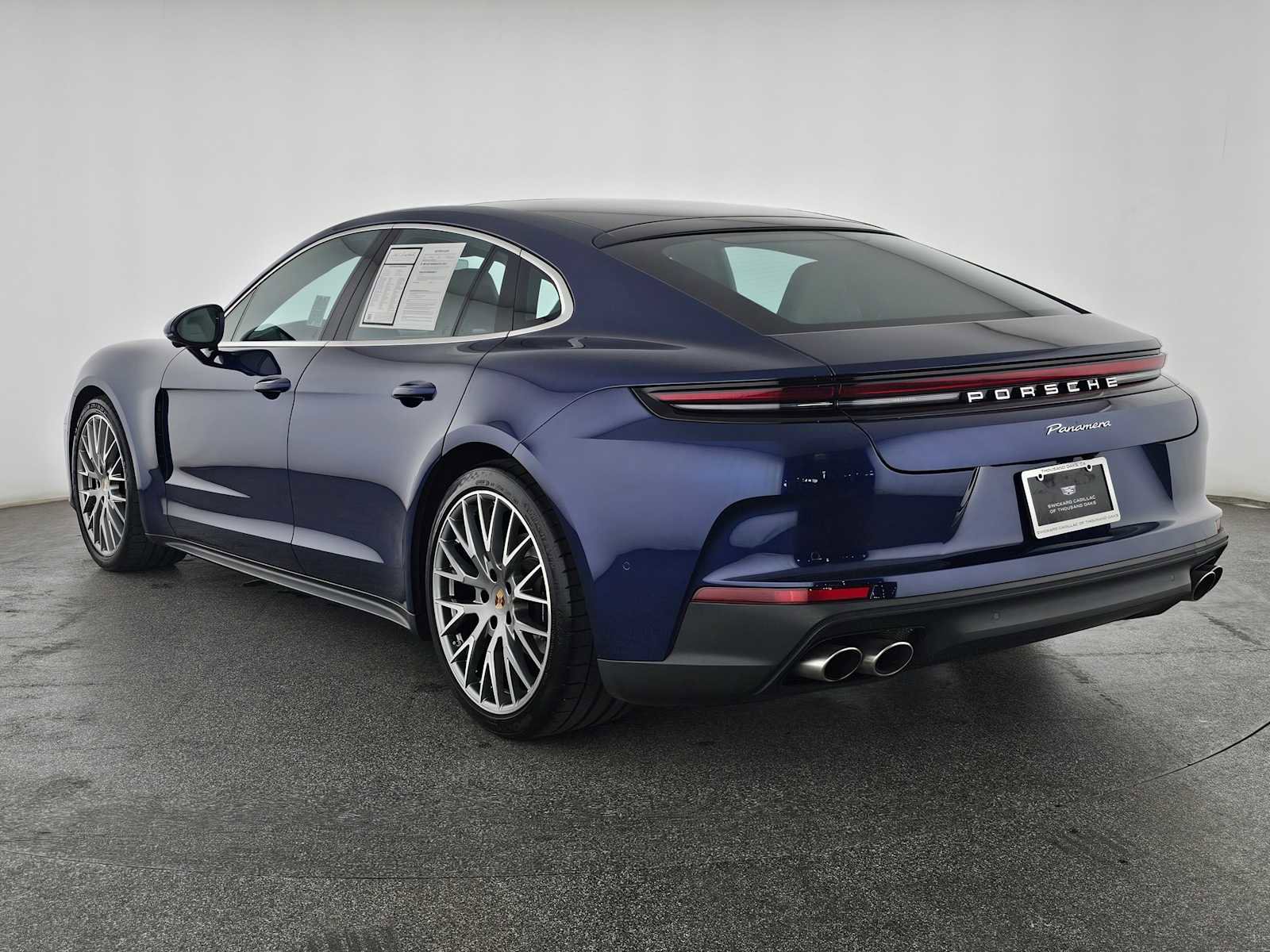 Used 2024 Porsche Panamera 4 image 13