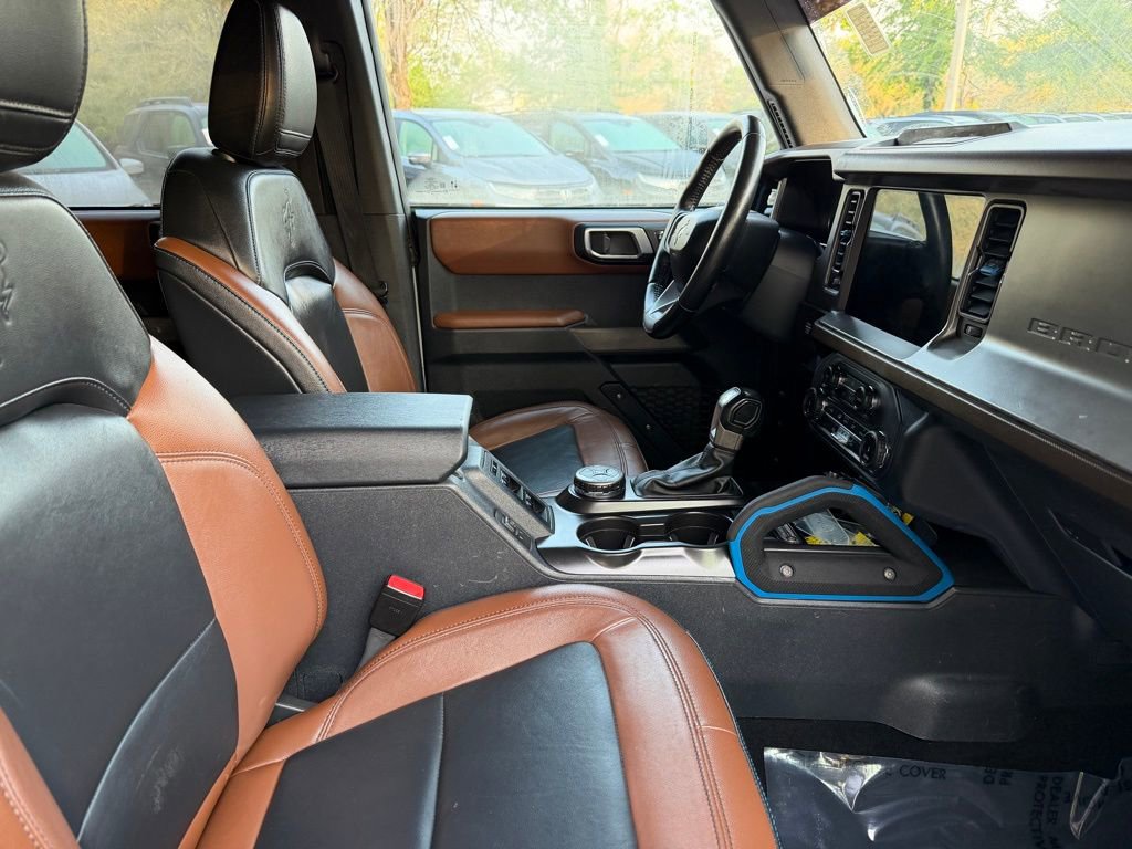 Used 2022 Ford Bronco Outer Banks image 9