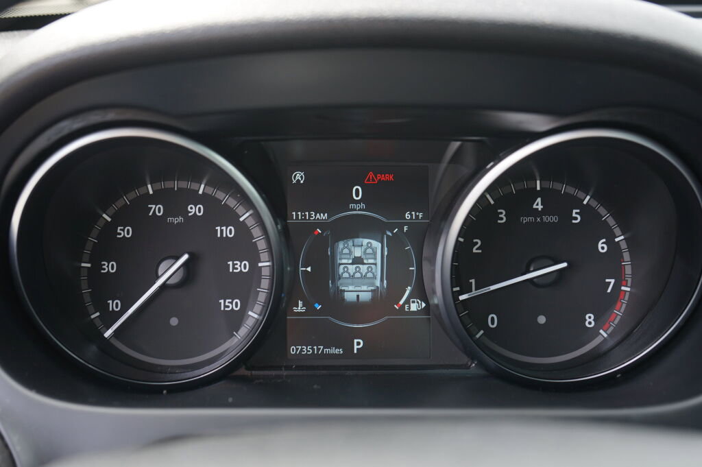 Used 2019 Land Rover Discovery Sport HSE AWD/4WD image 18