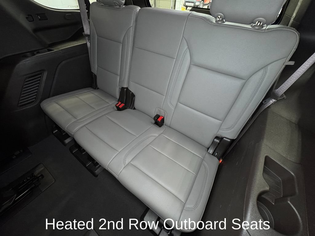 Used 2021 Chevrolet Tahoe Z71 w/ Z71 Off-Road Package AWD/4WD image 23