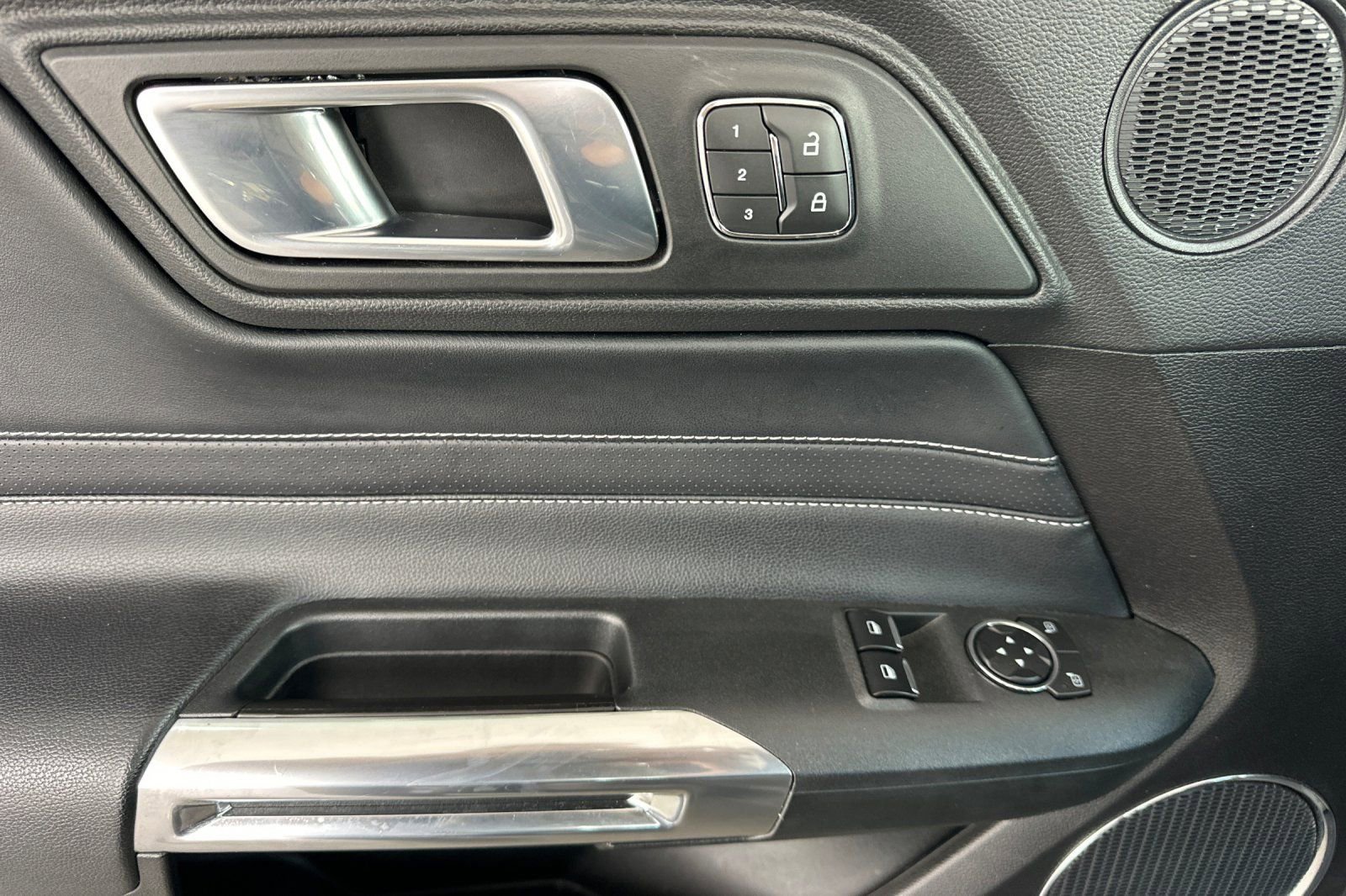 Used 2022 Ford Mustang GT Premium w/ GT Performance Package image 11