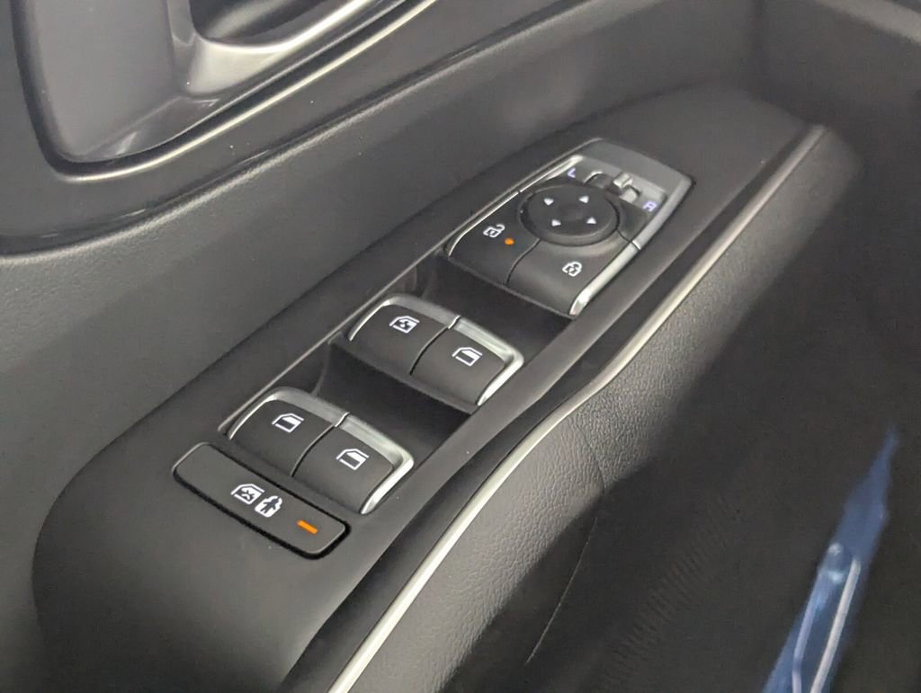 New 2026 Kia Sorento S FWD image 16