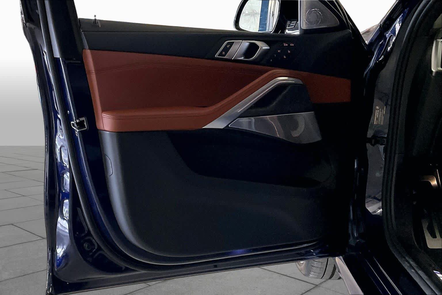 New 2027 BMW X6 M60i AWD/4WD image 10