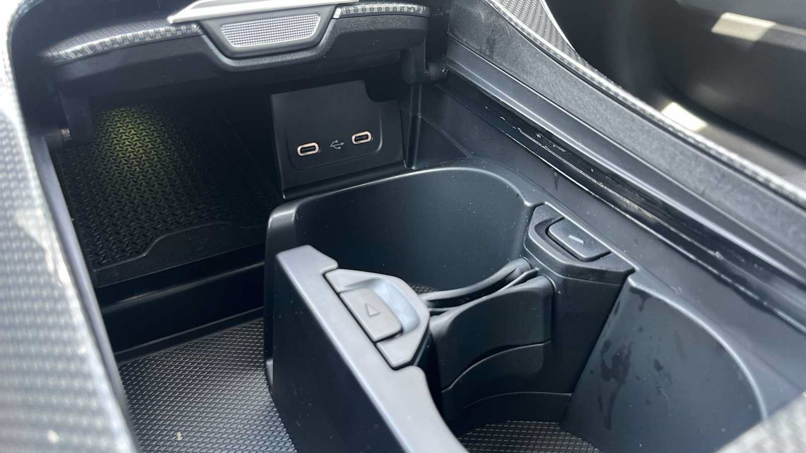 New 2026 Mercedes-Benz C 300 4MATIC Sedan image 43