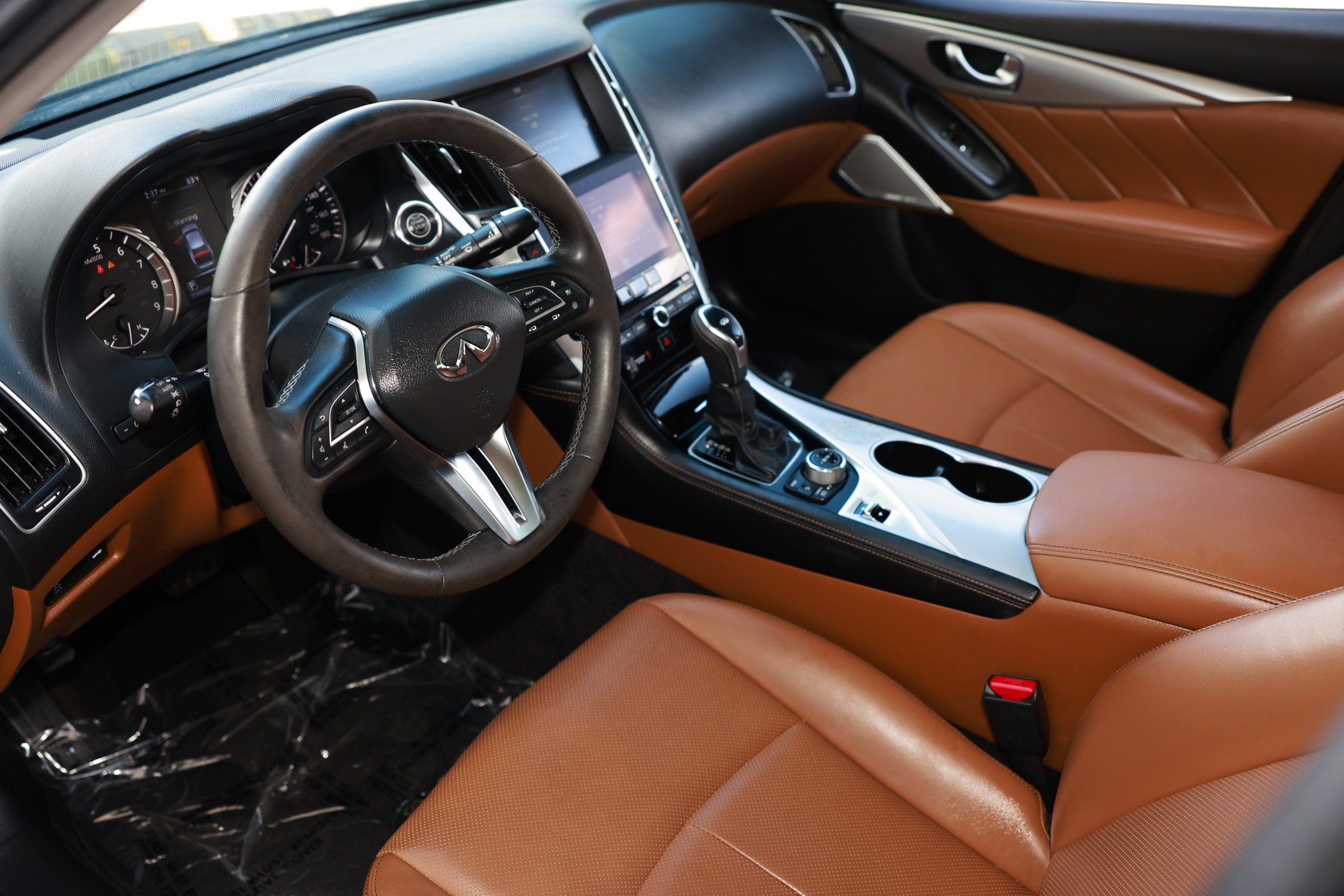Used 2023 INFINITI Q50 Luxe w/ Cargo Package RWD image 8