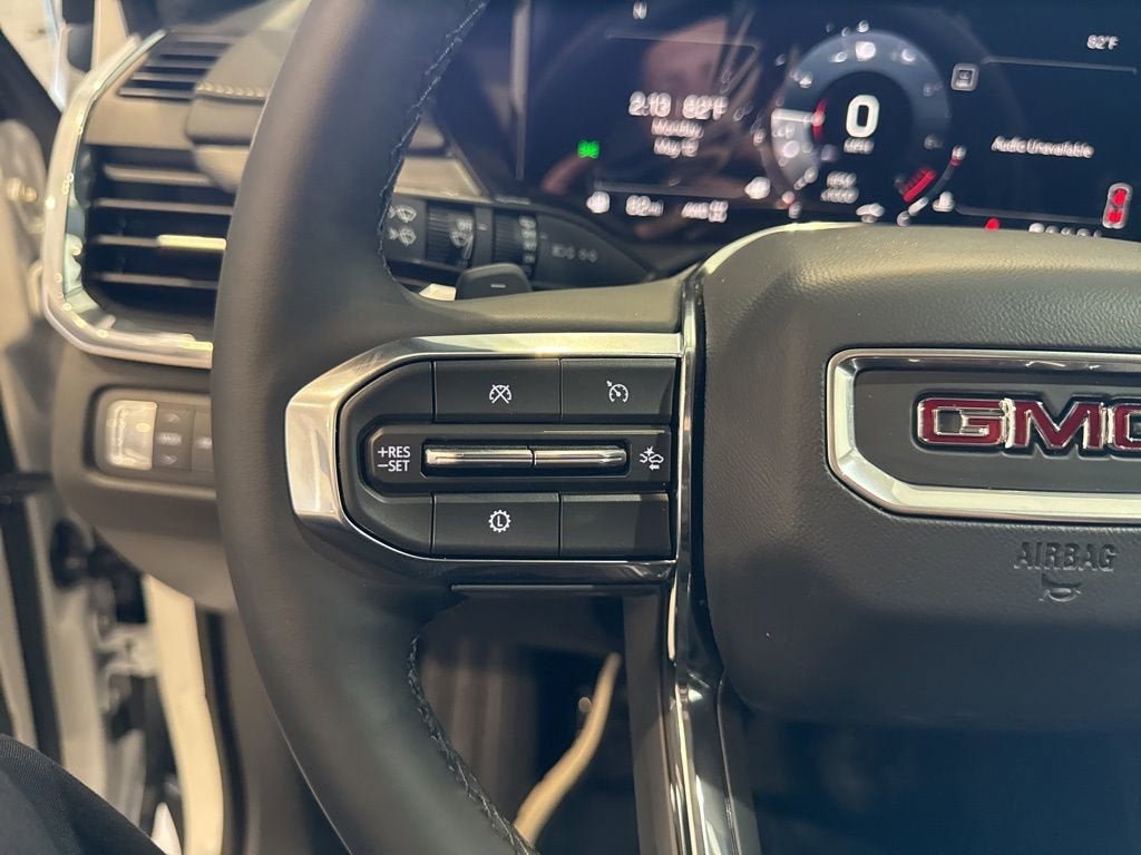 New 2025 GMC Acadia Elevation w/ Elevation Premium Package AWD/4WD image 33