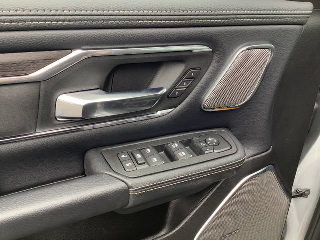 New 2026 RAM 1500 Laramie w/ Night Edition AWD/4WD image 10