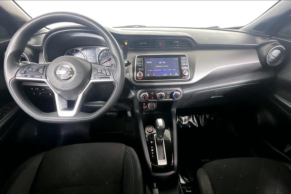 Used 2020 Nissan Kicks S FWD image 15