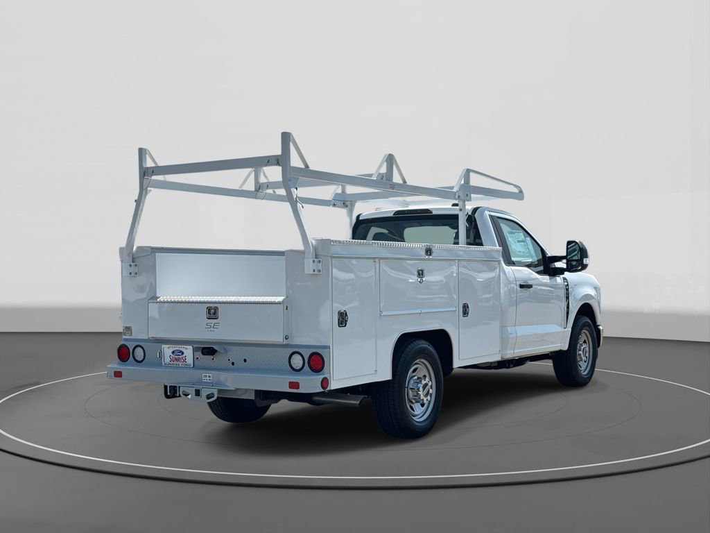 New 2025 Ford F350 XL w/ XL Chrome Package image 5