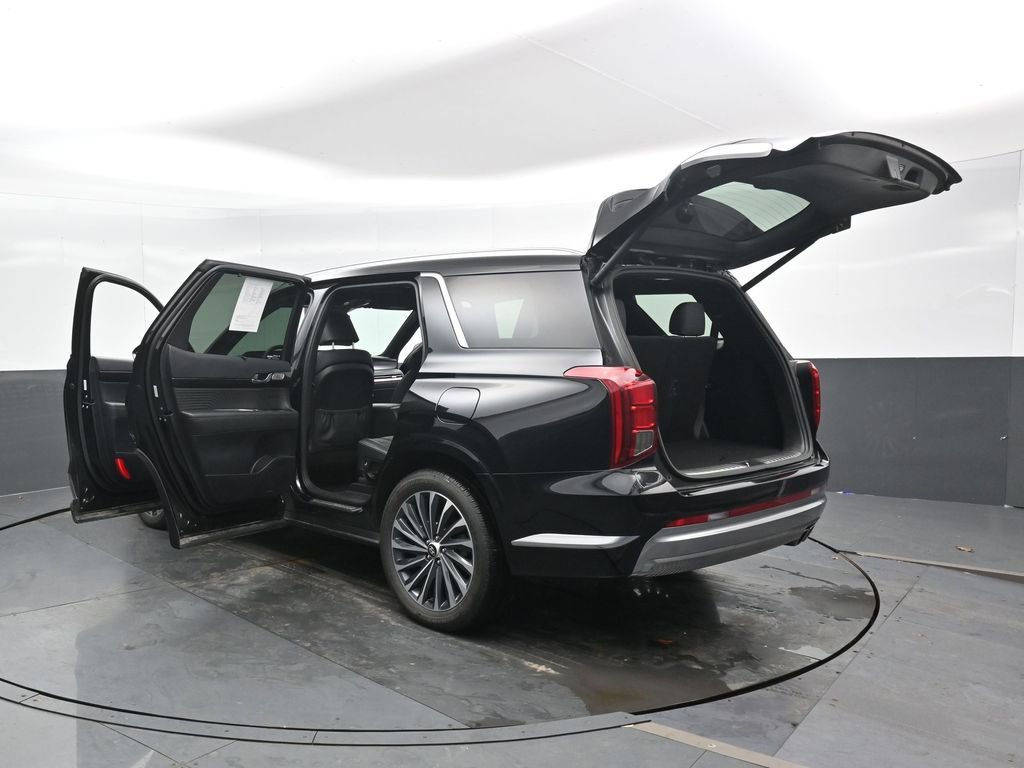 Used 2024 Hyundai Palisade Calligraphy image 51