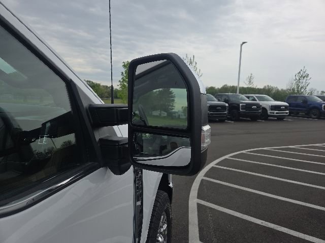 Certified 2024 Ford F350 4x4 Crew Cab Super Duty image 6