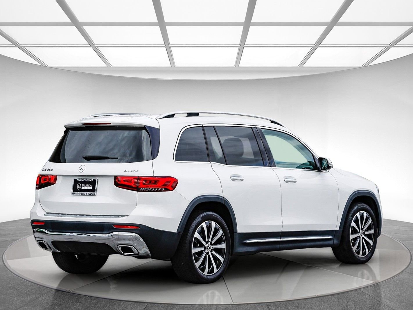 Certified 2022 Mercedes-Benz GLB 250 4MATIC image 4