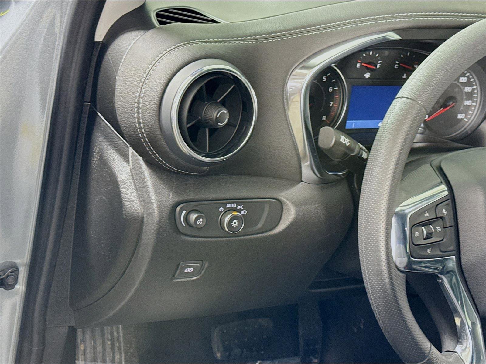 New 2026 Chevrolet Blazer LT image 5