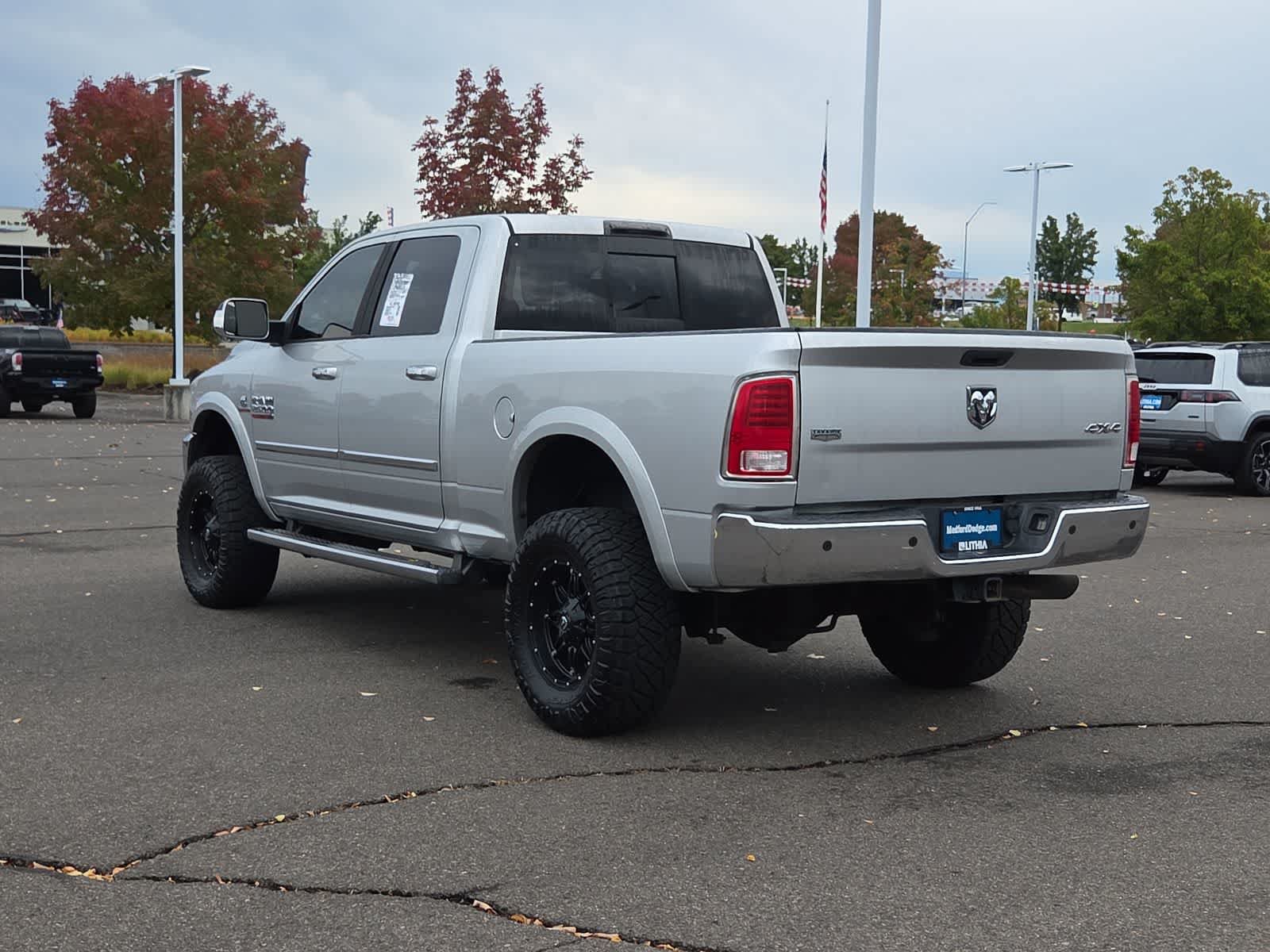 Used 2014 RAM 2500 Laramie w/ Convenience Group AWD/4WD image 12