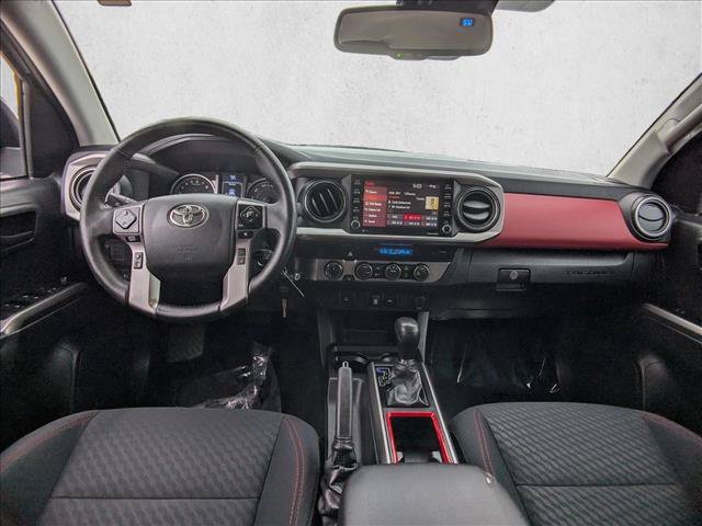 Used 2022 Toyota Tacoma SR5 AWD/4WD image 16