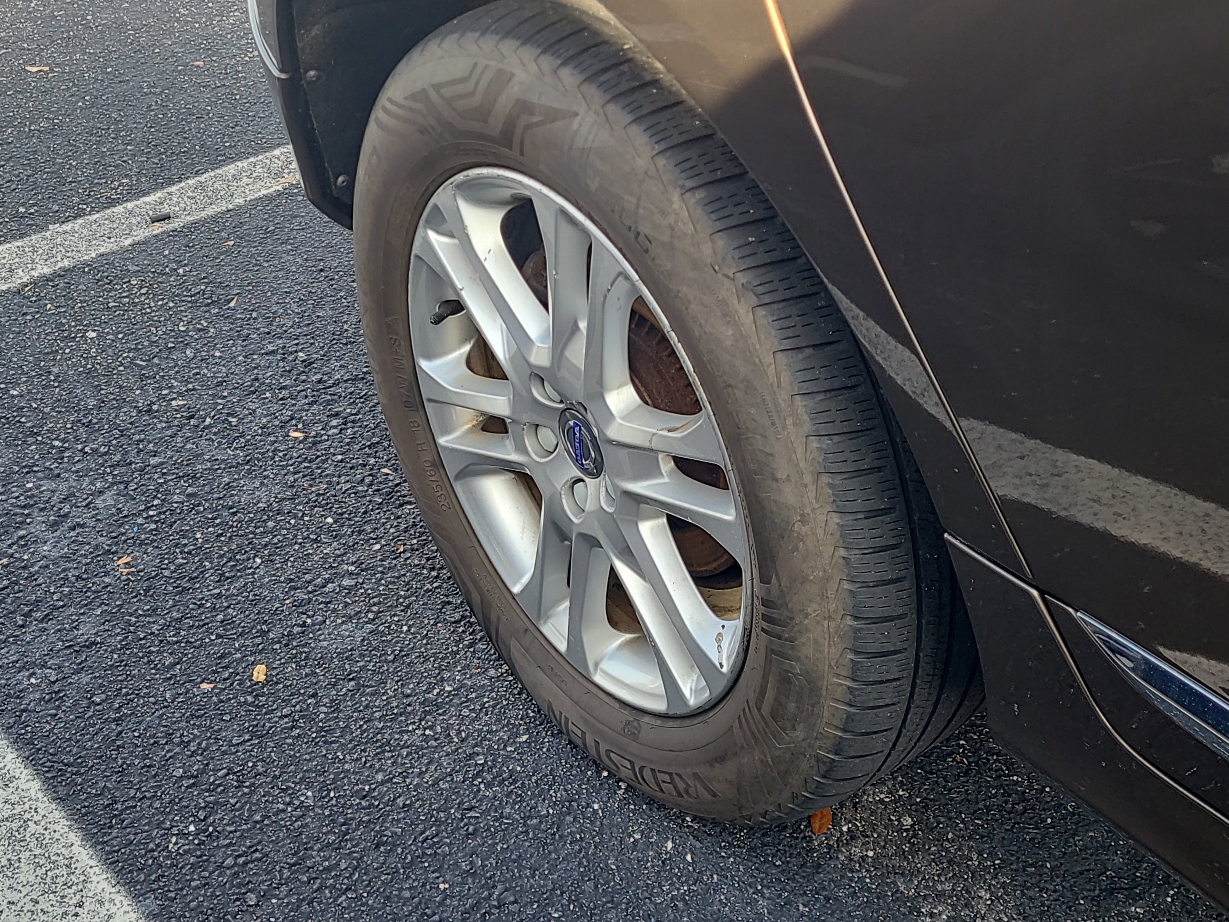 Used 2015 Volvo XC60 T5 Premier image 8