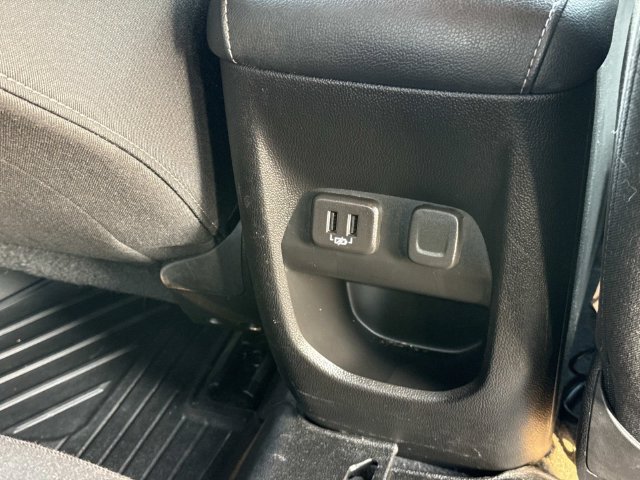 Used 2019 Chevrolet Colorado LT w/ LT Convenience Package RWD image 14