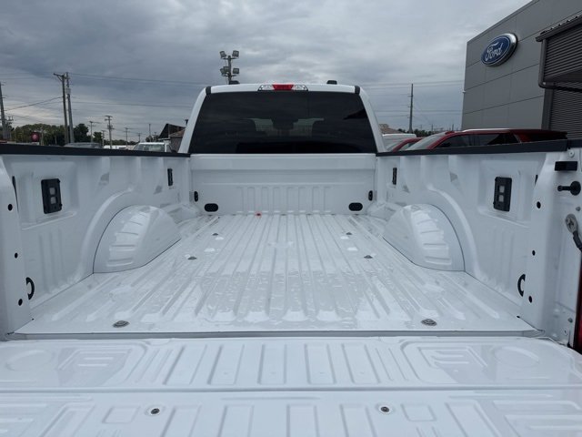 New 2026 Ford F350 XLT w/ Snow Plow/Camper Package image 6