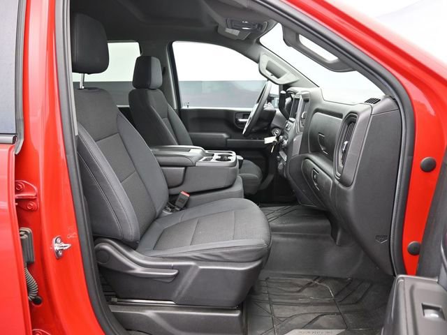 Used 2020 Chevrolet Silverado 2500 Custom w/ Custom Value Package image 43