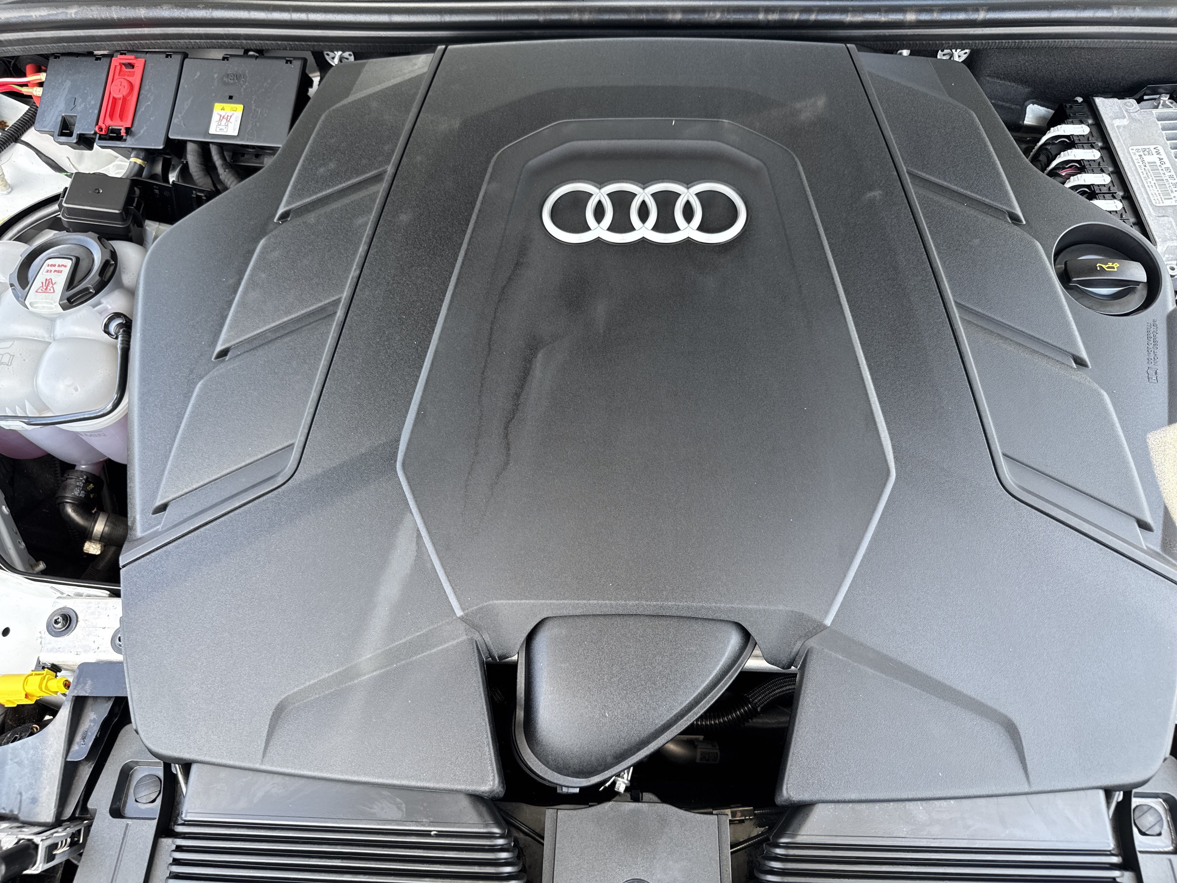 Used 2025 Audi Q7 3.0T Premium Plus w/ Premium Plus Package AWD/4WD image 33