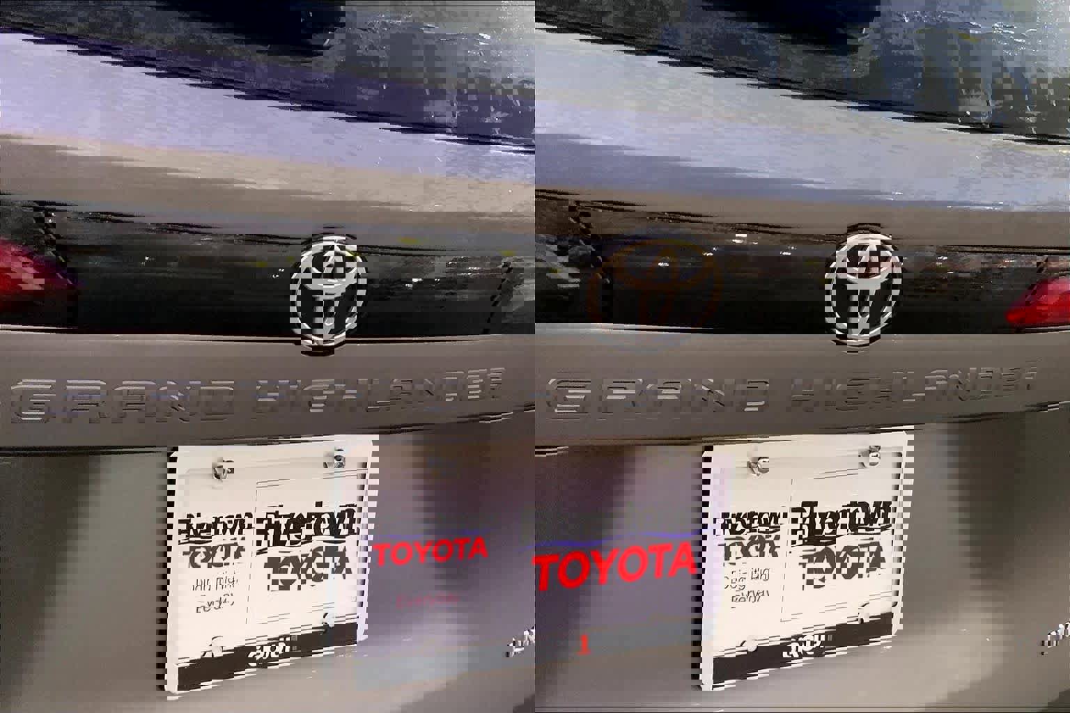 Used 2025 Toyota Grand Highlander FWD image 30