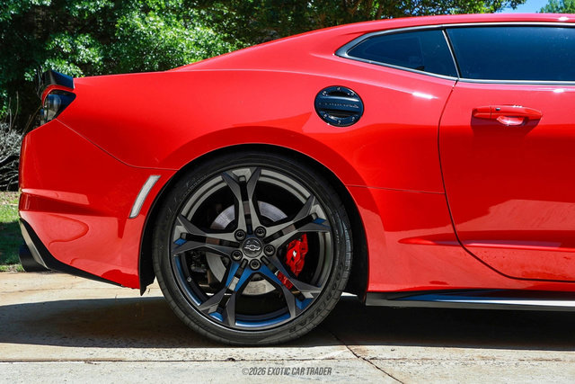 Used 2022 Chevrolet Camaro SS image 8