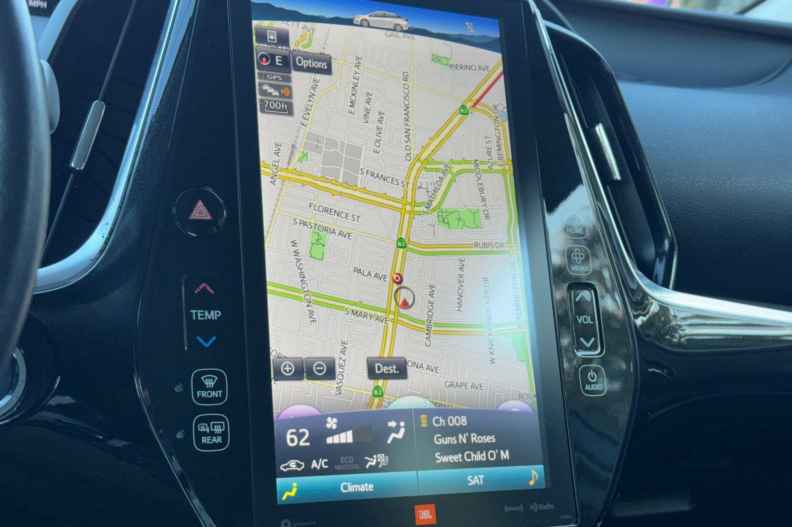 Used 2017 Toyota Prius Prime Advanced image 24