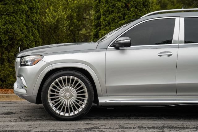 Used 2021 Mercedes-Benz Maybach GLS 600 4MATIC image 10
