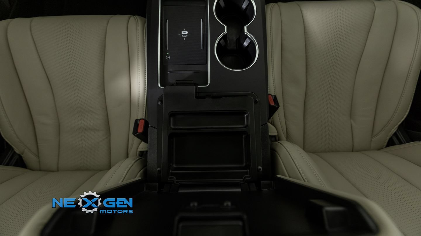 Used 2025 Acura MDX SH-AWD w/ Technology Package image 31