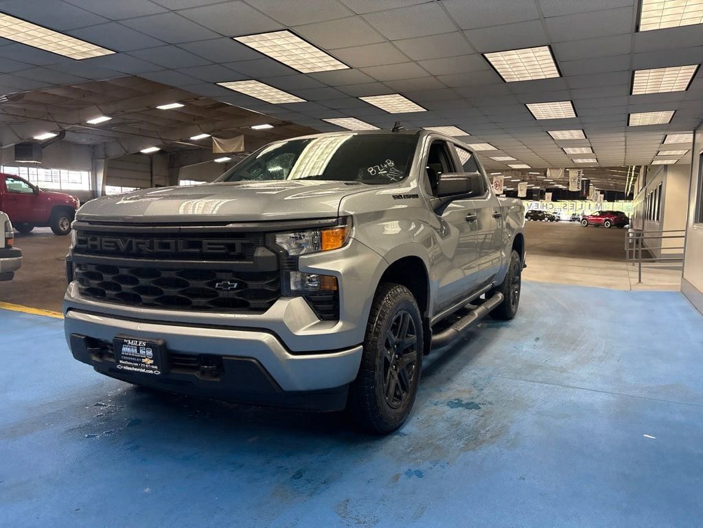 New 2026 Chevrolet Silverado 1500 Custom w/ Turbomax Blackout Package AWD/4WD image 11