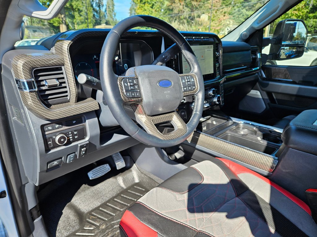 Used 2024 Ford F250 Lariat w/ Lariat Ultimate Package AWD/4WD image 23