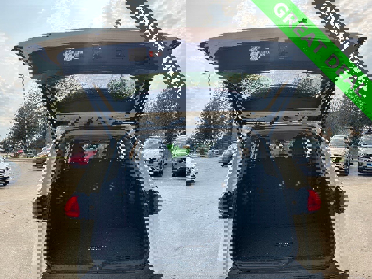 Used 2024 Toyota Grand Highlander Limited image 9