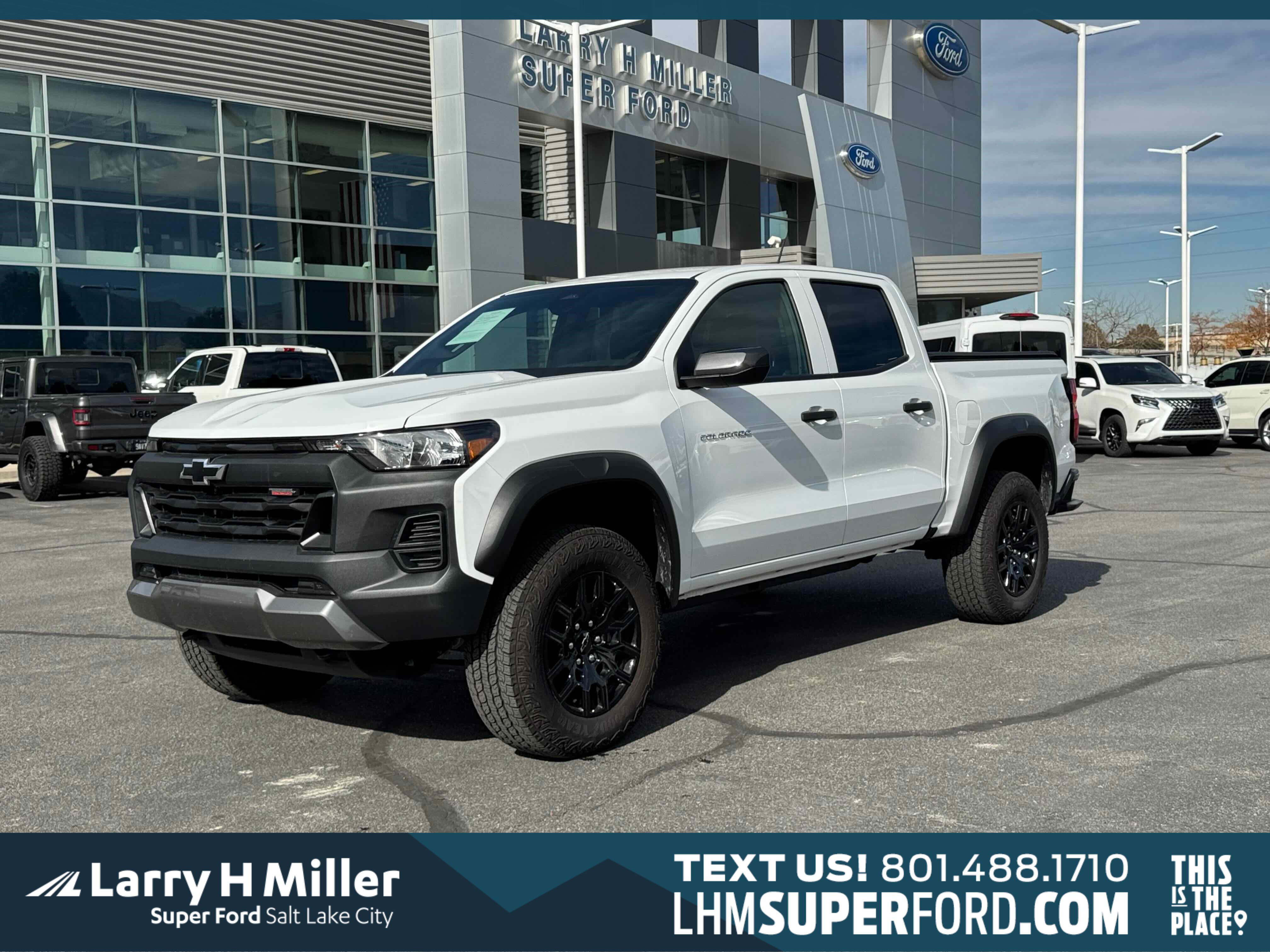 Used 2025 Chevrolet Colorado Trail Boss image 1