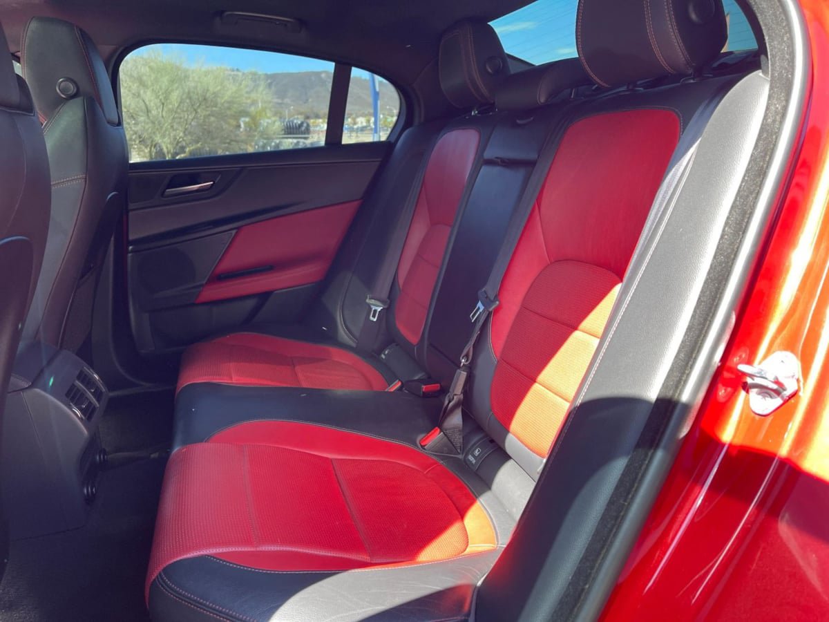 Used 2019 Jaguar XE Landmark Edition RWD image 25