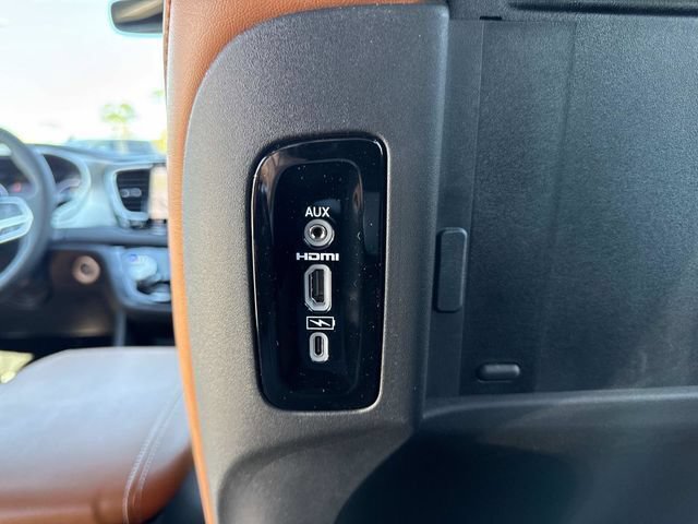 New 2026 Chrysler Pacifica Pinnacle FWD image 14