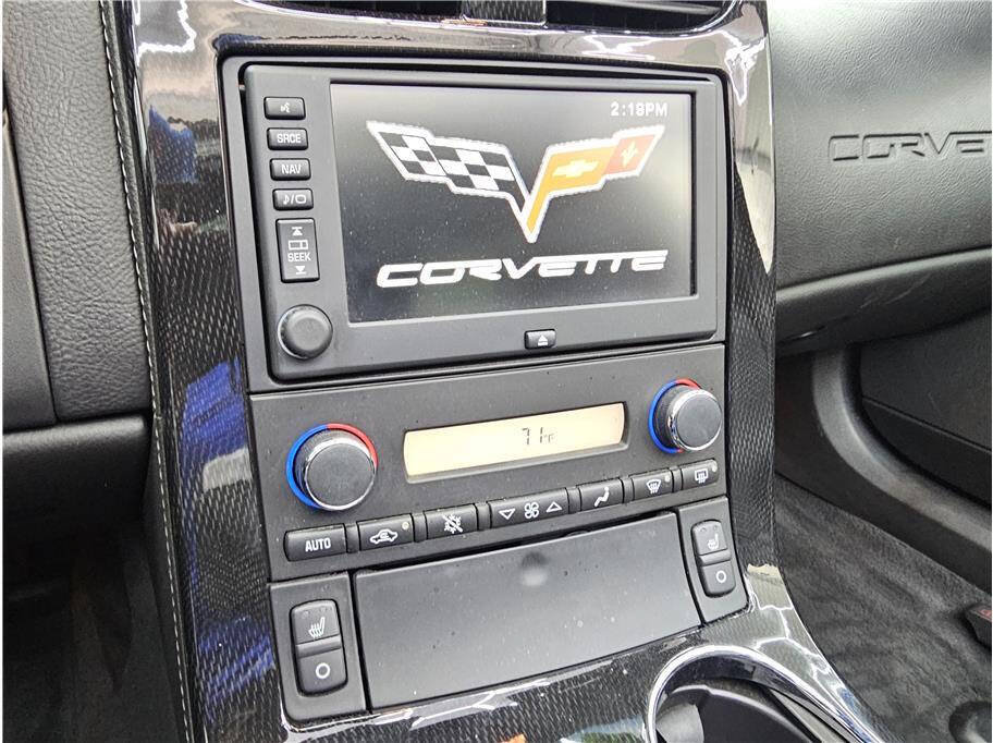 Used 2009 Chevrolet Corvette Coupe w/ Preferred Equipment Group RWD image 17
