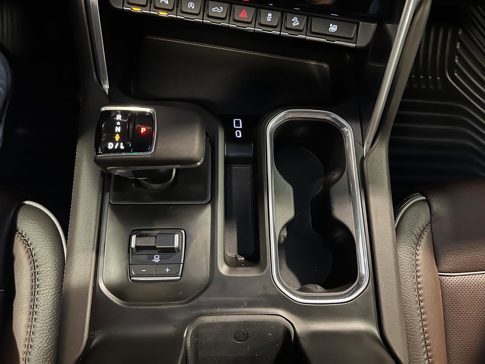 Used 2023 GMC Sierra 1500 Denali w/ Denali Reserve Package image 20