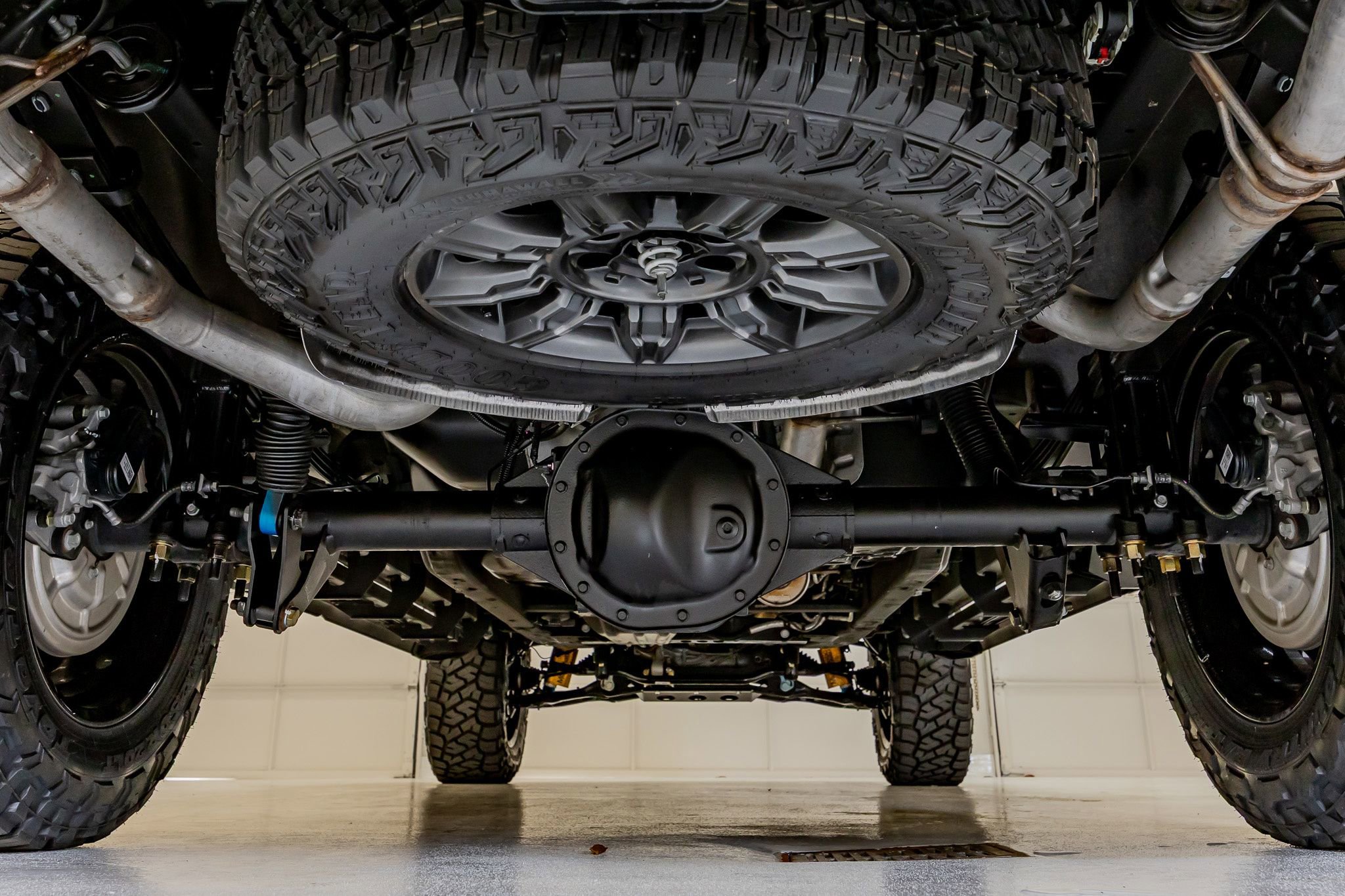 Used 2024 GMC Sierra 1500 AT4X image 15