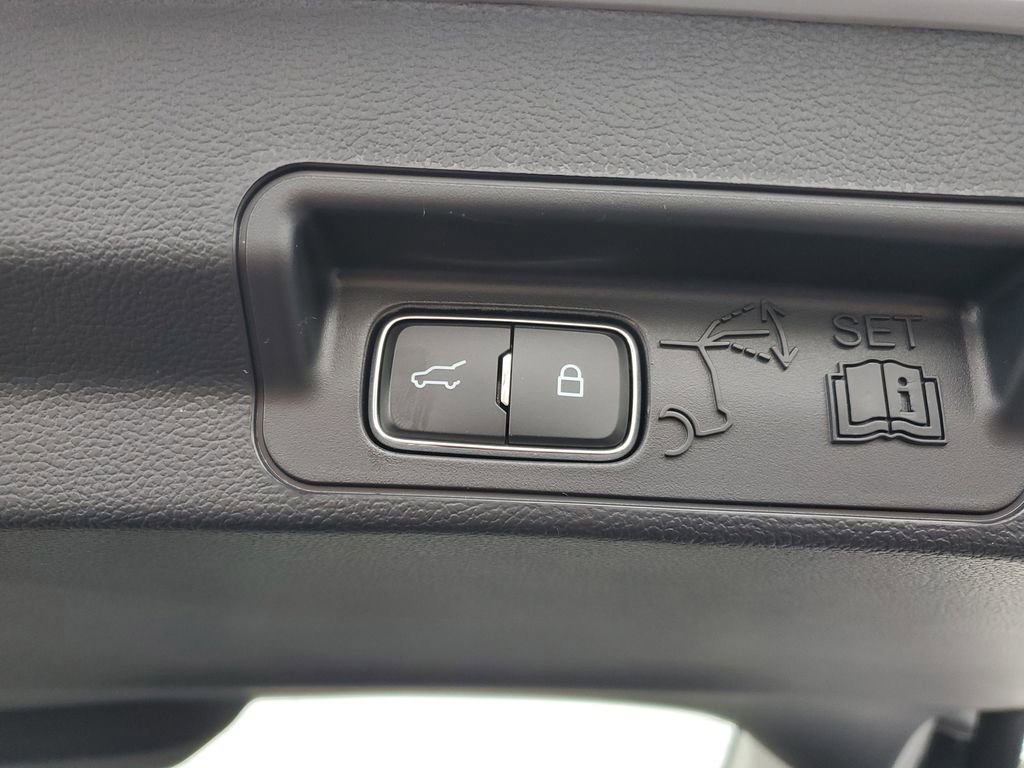 New 2026 Ford Explorer Active w/ Active Comfort Package image 33