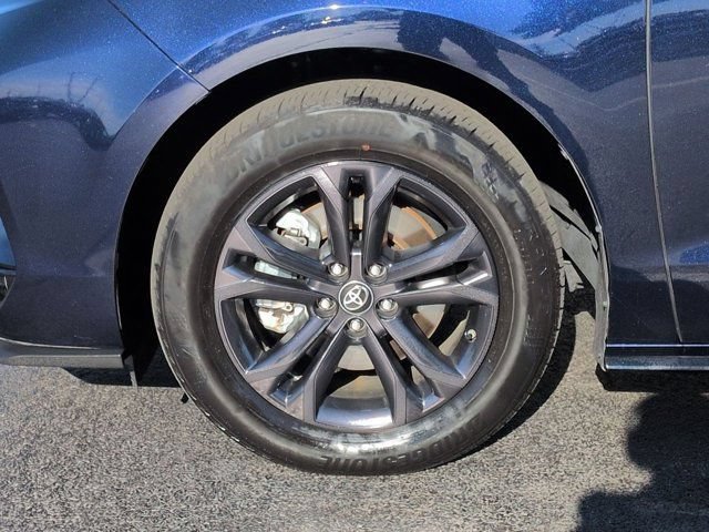 Certified 2025 Toyota Sienna XSE AWD/4WD image 7