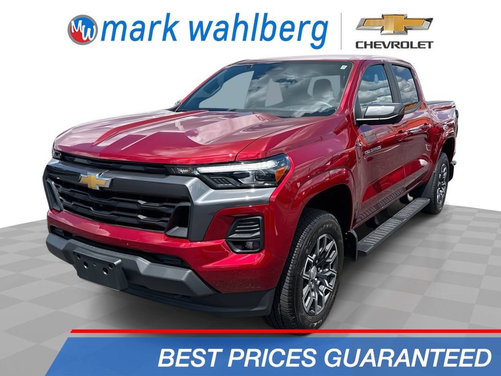 Used 2024 Chevrolet Colorado LT w/ LT Convenience Package III AWD/4WD image 1