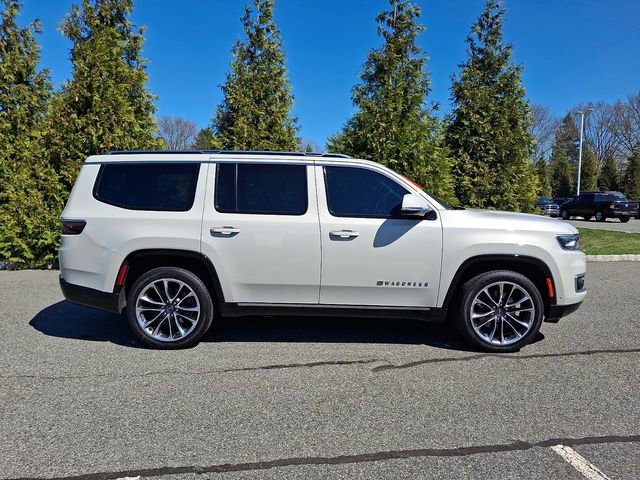 Used 2022 Jeep Wagoneer Series III w/ Premium Group I image 9