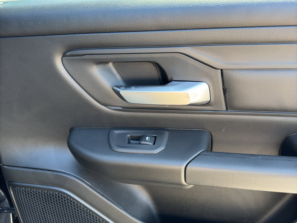 New 2026 RAM 1500 Express AWD/4WD image 11