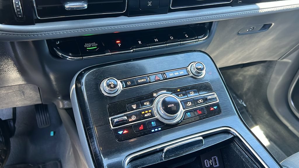 Certified 2023 Lincoln Nautilus Reserve w/ Equipment Group 201A AWD/4WD image 18