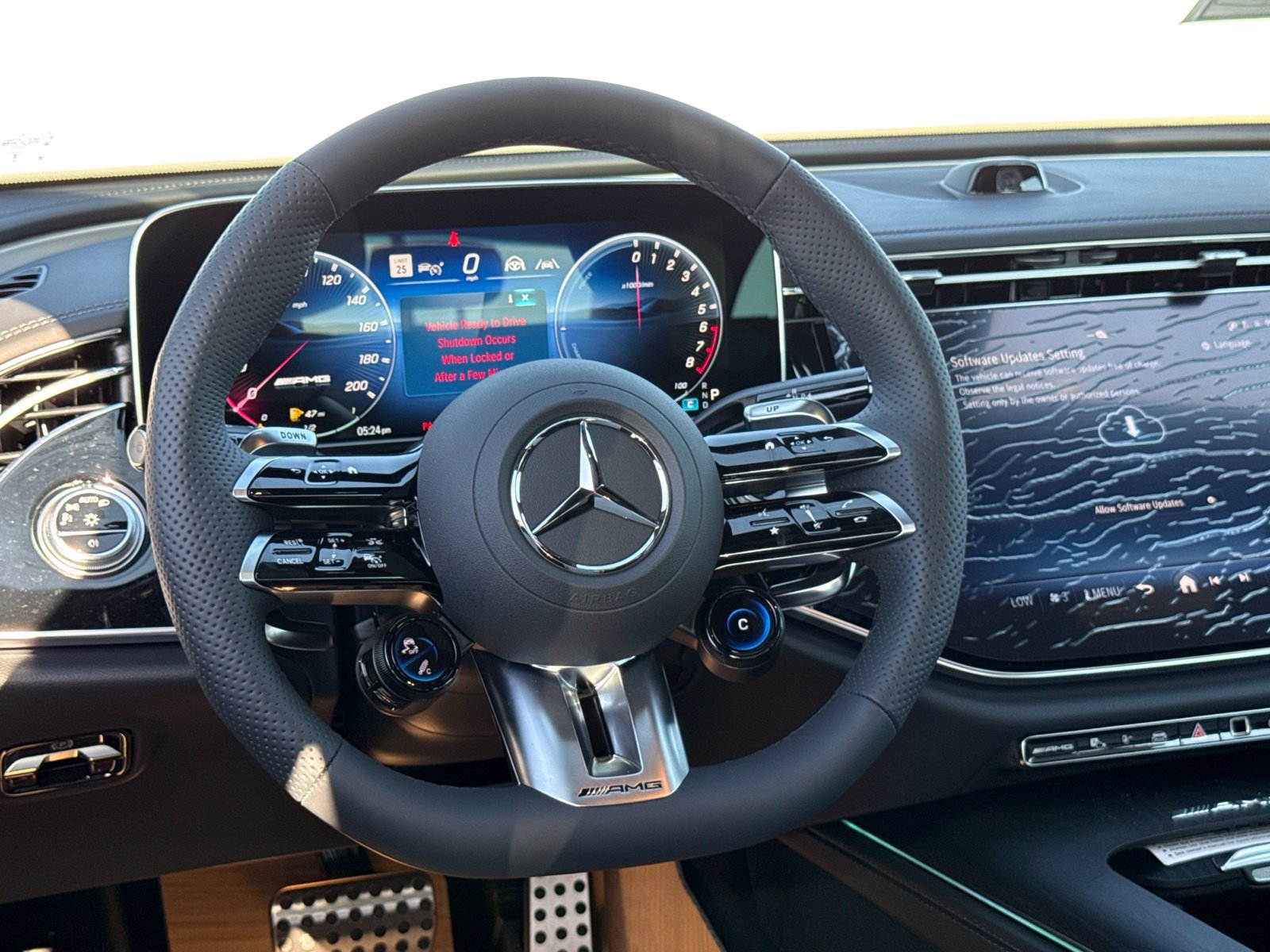 New 2026 Mercedes-Benz E 53 AMG e 4MATIC Wagon image 26