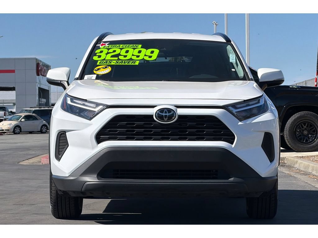 Used 2024 Toyota RAV4 XLE FWD image 9