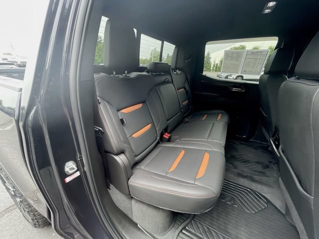 Used 2024 GMC Sierra 1500 AT4 w/ Technology Package AWD/4WD image 29