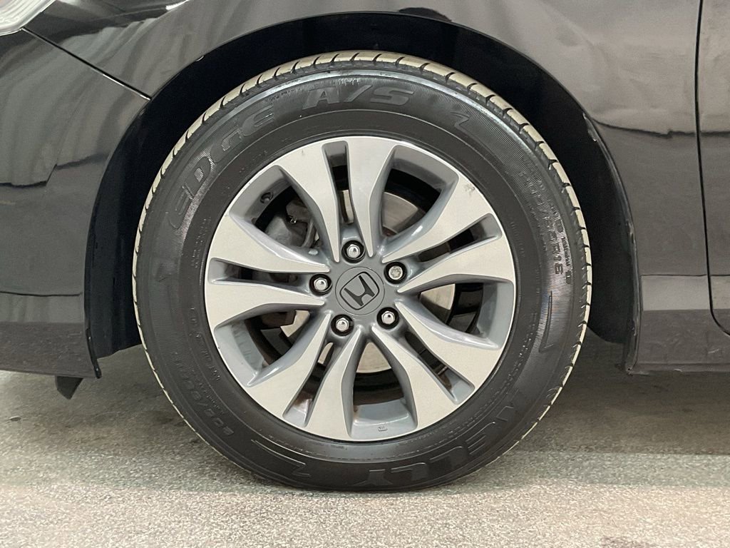 Used 2015 Honda Accord LX image 30