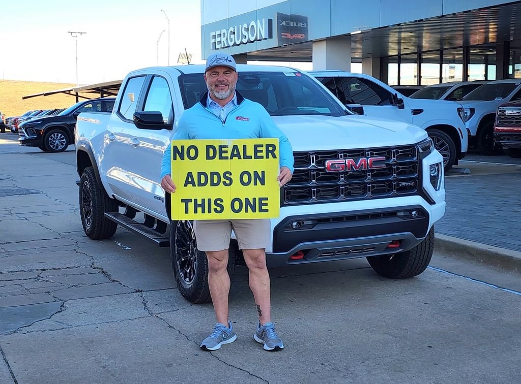New 2026 GMC Canyon AT4 image 1