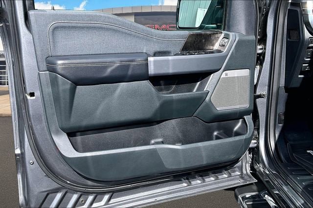 Used 2021 Ford F150 Lariat w/ Max Trailer Tow Package AWD/4WD image 18